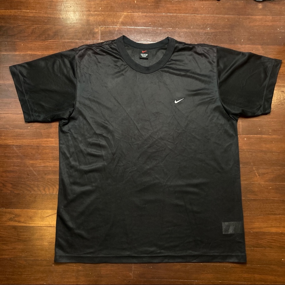 Vintage 90’s Nike Mesh Jersey Gym Shirt Mens